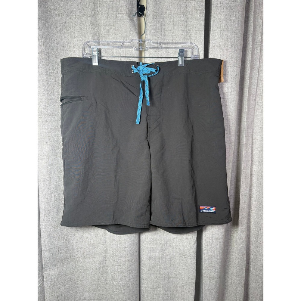 Patagonia Mens Stretch Wavefarer Boardshorts 19 Inch Ink Black 86622 Size 38 NWT